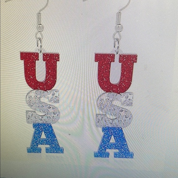 Patriotic USA Earrings - Red, White, and Blue - Picture 2 of 2